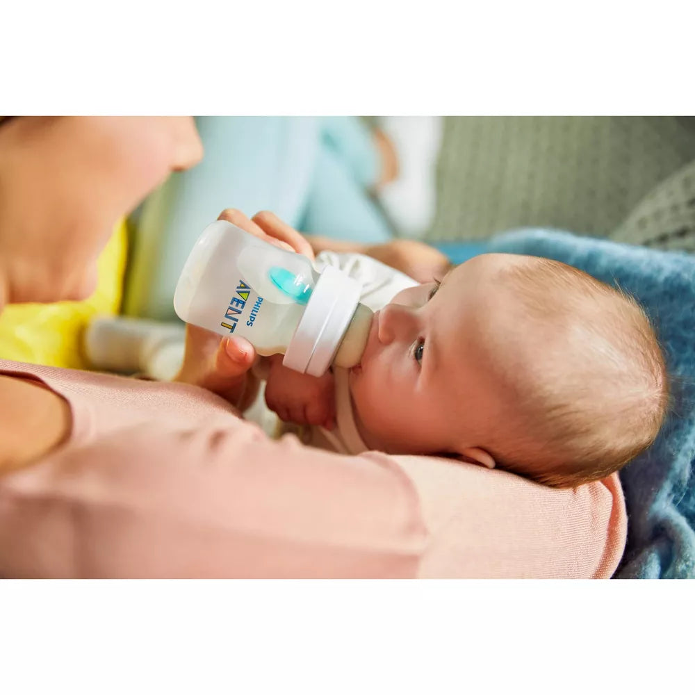 Biberón Philips Avent Anti-Cólico con ventilación AirFree. Set de regalo de recién nacido con peluche - Blue - 8pc