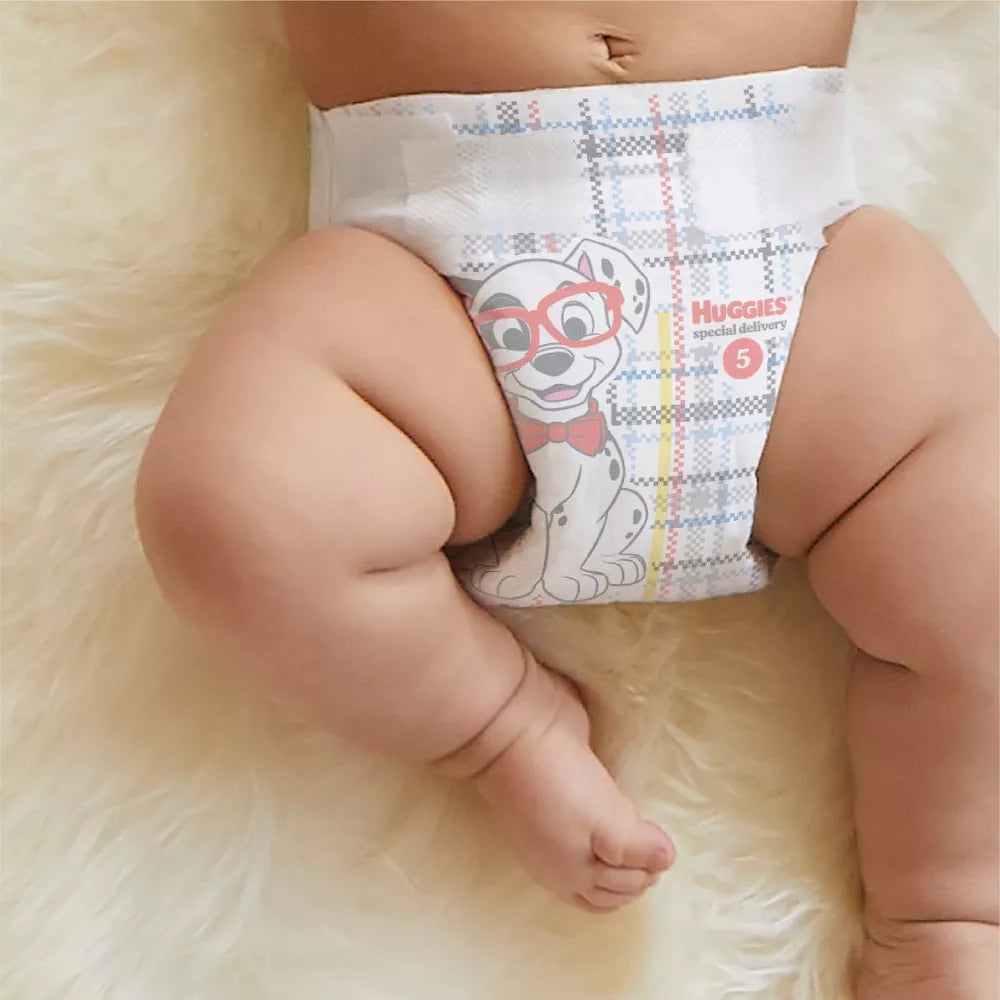 Huggies Special Delivery Hypoallergenic Baby Diapers - Etapa 5